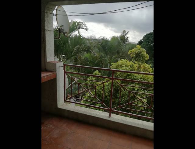 3 BEDROOM FLAT RENTED IN SEA VIEW